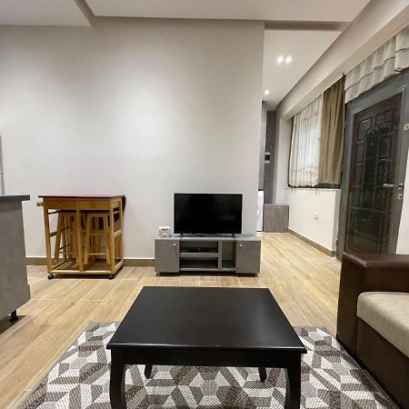 Modern 1 Bedroom City Apartment Tirana Extérieur photo