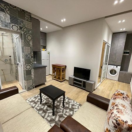 Modern 1 Bedroom City Apartment Tirana Extérieur photo