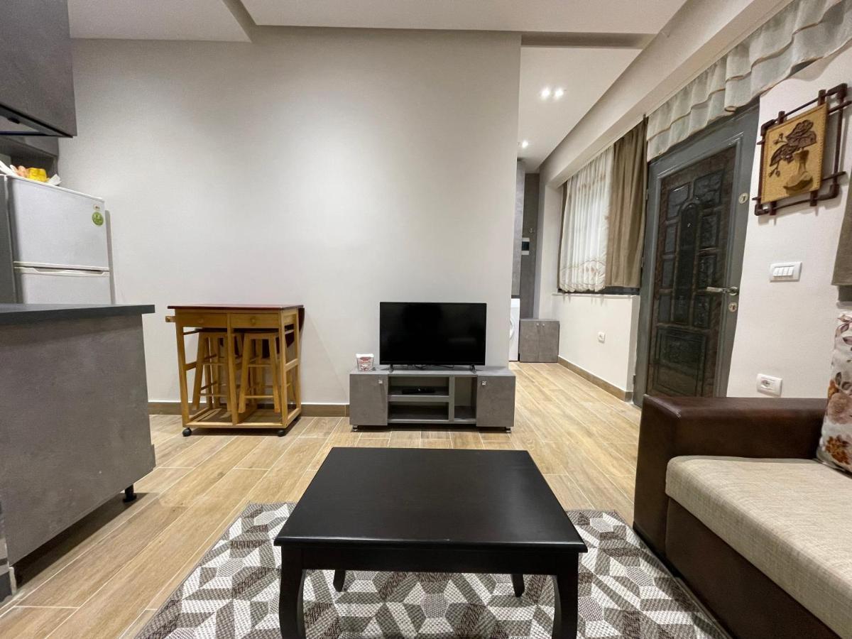 Modern 1 Bedroom City Apartment Tirana Extérieur photo