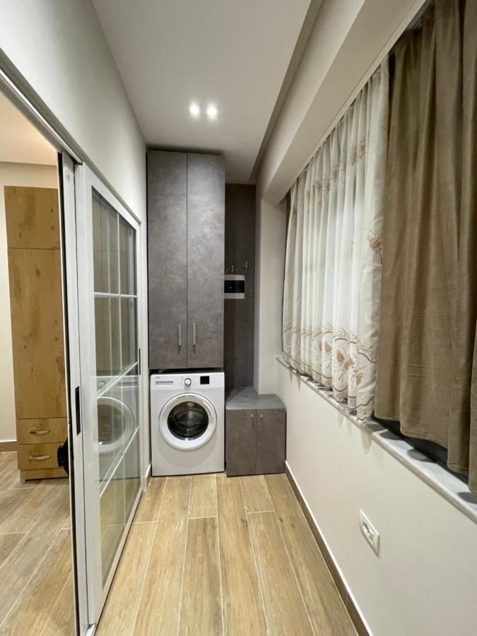 Modern 1 Bedroom City Apartment Tirana Extérieur photo
